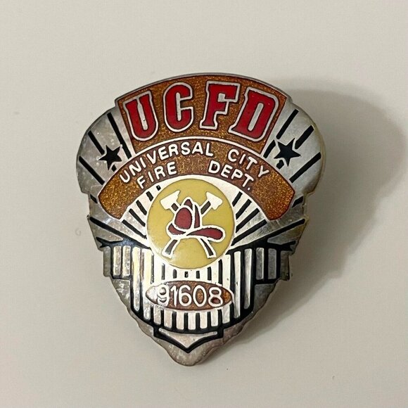 Vintage 90s UCFD Universal City Fire Dept 91608 Pin - Picture 1 of 7